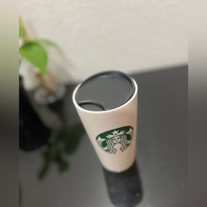 NEW Starbucks Coffee Mug 12 oz Ceramic With Lid